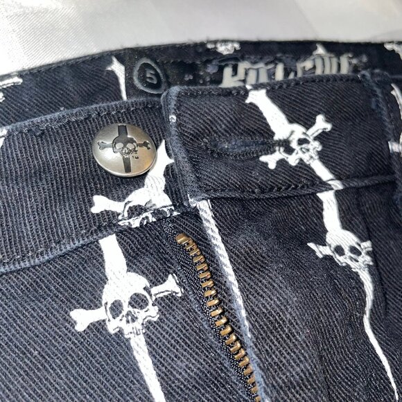 Lip Service Micro Mini - Picture 10 of 12